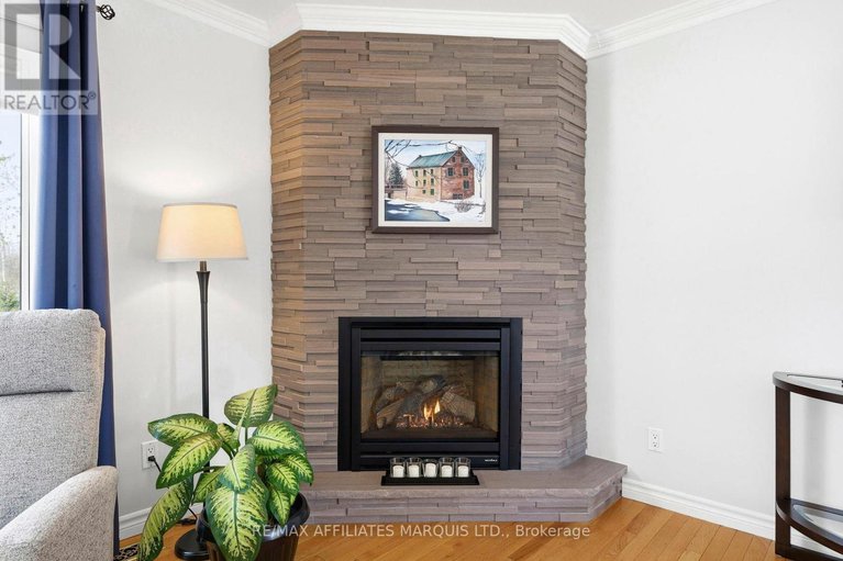 29425027/5650-pinestone-drive/south-glengarry-charlottenburgh-twp/south-glengarry/ontario/K0C2J0_6