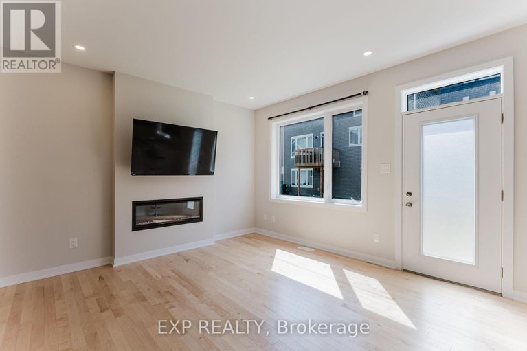 28468879/438-epoch-street/half-moon-bay/ottawa/ontario/K2J6X7_14
