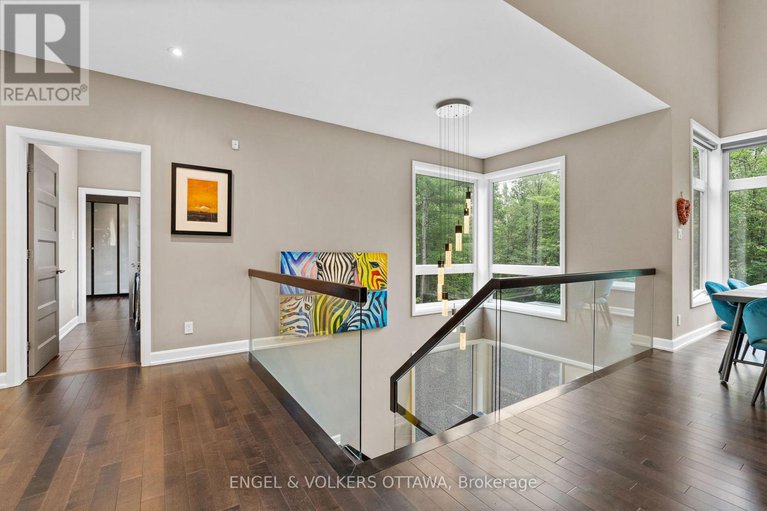 29343287/108-edith-margaret-place/huntley-ward-north-east/ottawa/ontario/K2W1A8_7