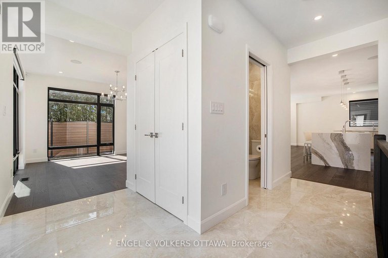 28202595/888-melwood-avenue/mckellar-heightsglabar-park/ottawa/ontario/K2A3C3_6