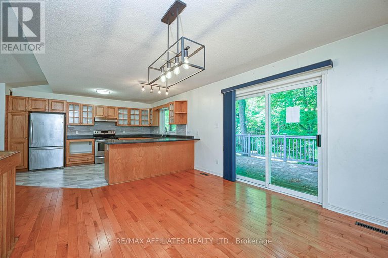 28528150/122-church-avenue/drummondnorth-elmsley-north-elmsley-twp/drummondnorth-elmsley/ontario/K7H0H1_11