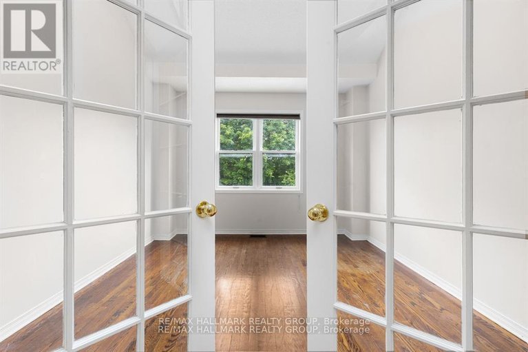 29662380/1404-montresor-way/fallingbrookridgemount/ottawa/ontario/K4A3C5_20