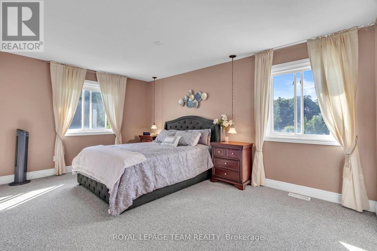 28471624/5705-lombardy-drive/osgoode/ottawa/ontario/K0A2W0_15