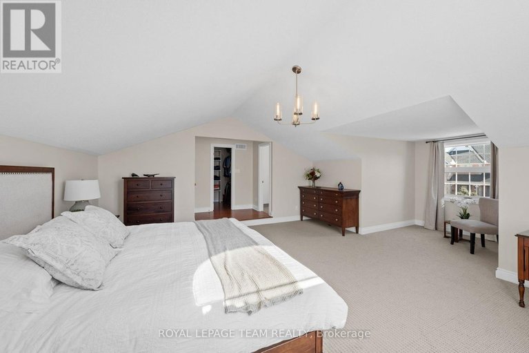 29608056/30-crantham-crescent/stittsville-central/ottawa/ontario/K2S1R2_27