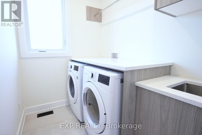 28497518/62-columbus-avenue/overbrook/ottawa/ontario/K1K1R3_12