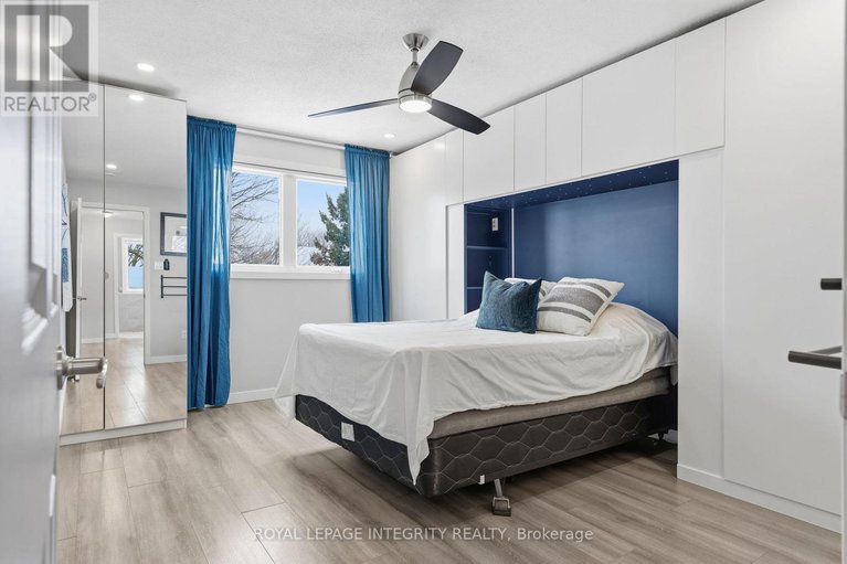 29335092/32-acklam-terrace/morgans-grantsouth-march/ottawa/ontario/K2K2H5_12