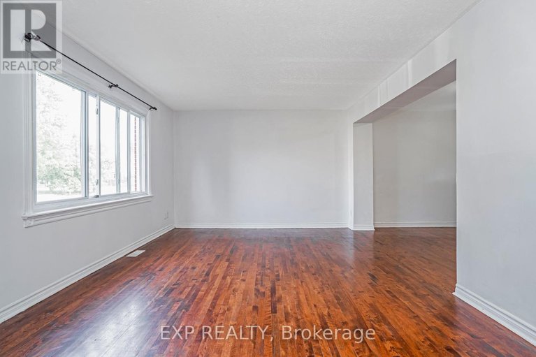 29055191/646-borthwick-avenue/castle-heightsrideau-high/ottawa/ontario/K1K2L9_4