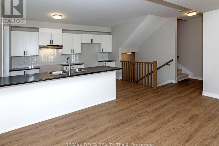 28641396/337-catsfoot-walk-s/half-moon-bay/ottawa/ontario/K2J7G7_8
