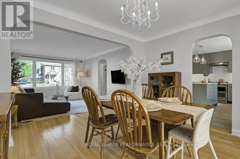 29647561/1638-abbey-road/riverview-park/ottawa/ontario/K1G0H3_12