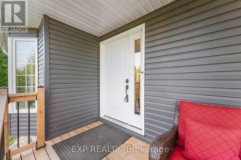 28845913/12-riopelle-road/mcnabbraeside-twps/mcnabbraeside/ontario/K0J1G0_34