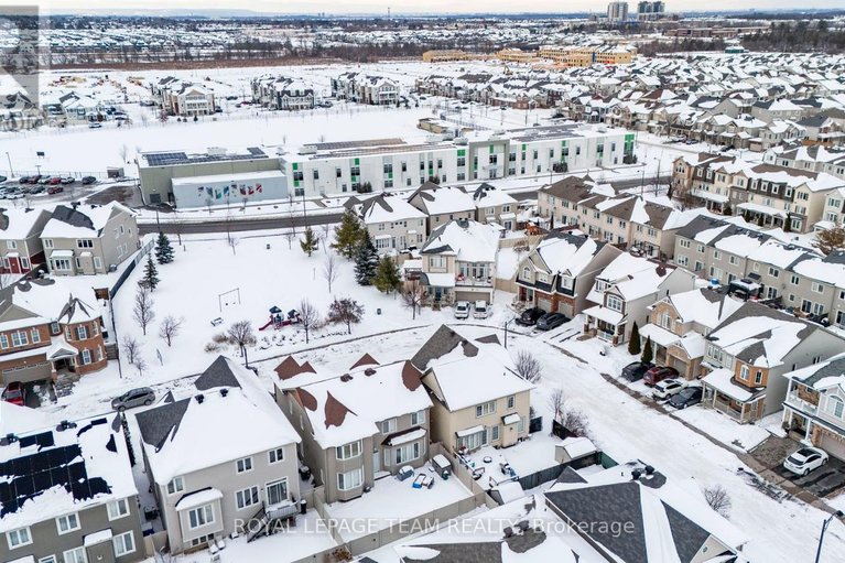 29282364/3022-freshwater-way/half-moon-bay/ottawa/ontario/K2J3V5_52