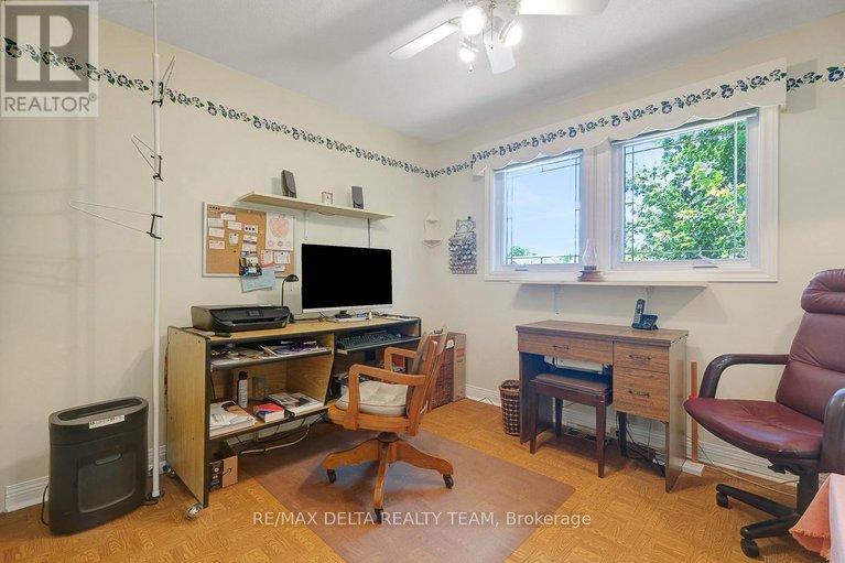 28636834/6383-st-louis-drive/hiawatha-parkconvent-glen/ottawa/ontario/K1C2X9_31