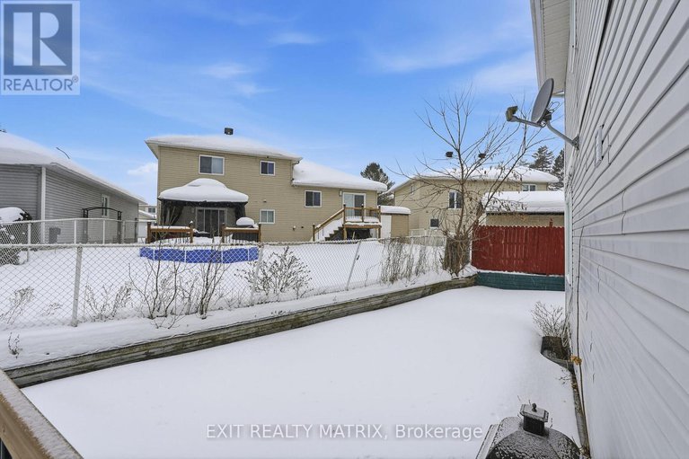 29349374/203-montee-outaouais-road/town-of-rockland/clarence-rockland/ontario/K4K1G2_41