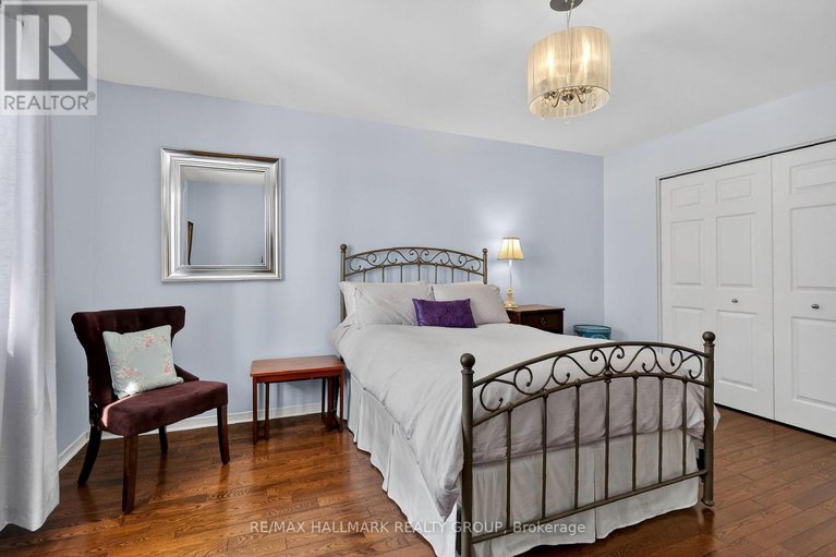 29344609/1372-jules-leger-drive/cumberland-ridge/ottawa/ontario/K4C1E2_28