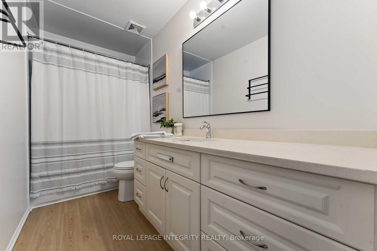 29513089/19-1585-heron-road/urbandale-acres/ottawa/ontario/K1V9V1_14