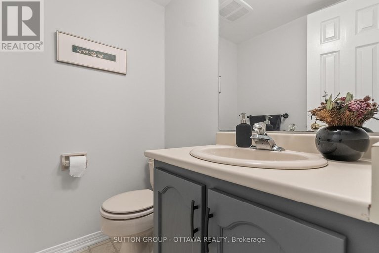 28824766/9-sundance-court/sheahan-estatestrend-village/ottawa/ontario/K2H8T4_23