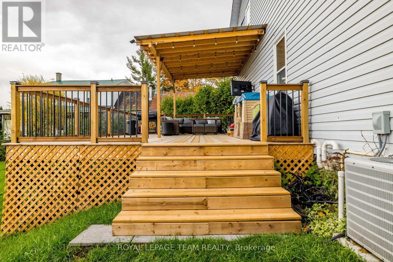 29160632/10528-van-allen-road/north-dundas-mountain-twp/north-dundas/ontario/K0E1S0_37