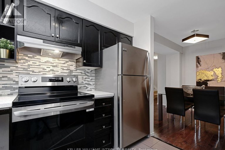 28431139/2598-crosscut-terrace/emerald-woodssawmill-creek/ottawa/ontario/K1T4A1_16