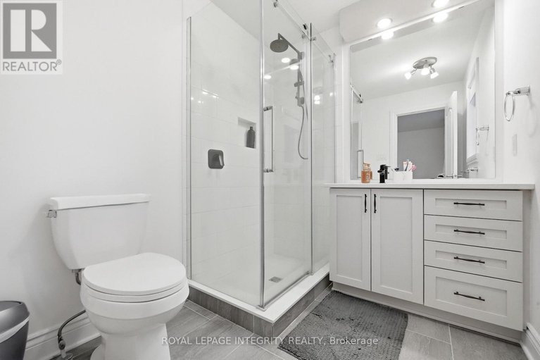 29608681/241-dion-avenue/town-of-rockland/clarence-rockland/ontario/K4K0M3_21