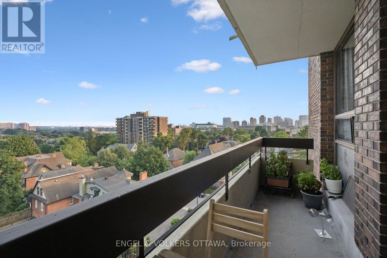 28619826/8a-400-laurier-avenue-e/sandy-hill/ottawa/ontario/K1N8Y2_38