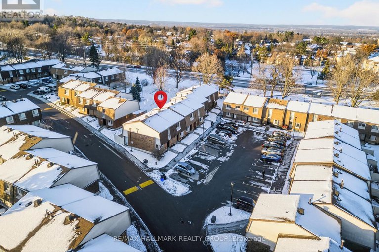 29163318/b-905-elmsmere-road/beacon-hill-south/ottawa/ontario/K1J8G4_33