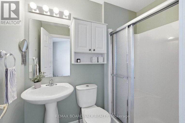 29383280/307-chestnut-private/richmond/ottawa/ontario/K0A2Z0_3