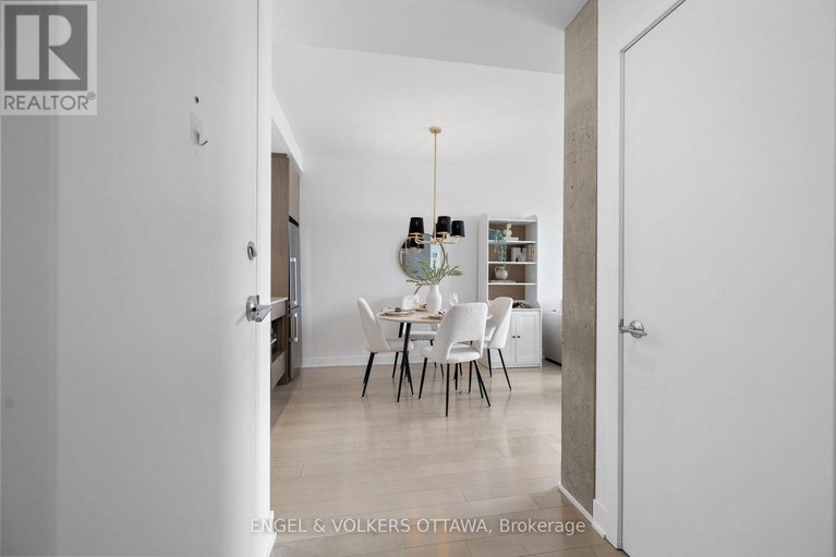 28589616/2005-20-daly-avenue/sandy-hill/ottawa/ontario/K1N0C6_5