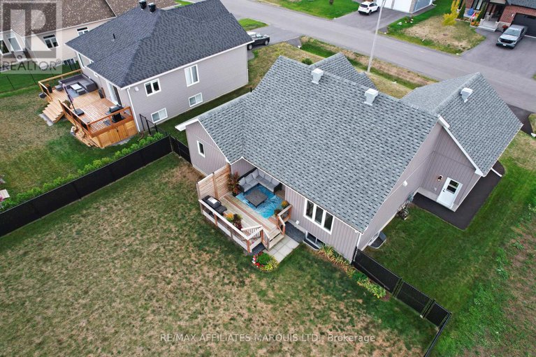 28887595/31-hilda-street/long-sault/south-stormont/ontario/K0C1P0_44