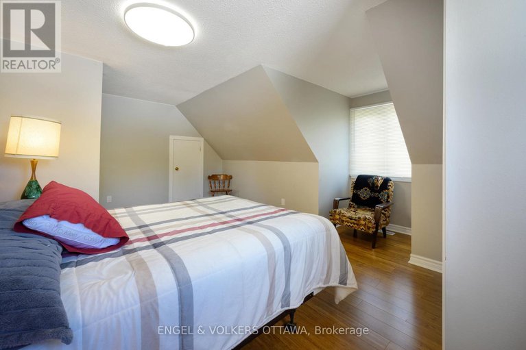 28821513/6258-richmond-road/south-of-fallowfield-road/ottawa/ontario/K0A2Z0_23