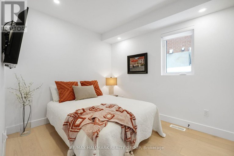 29307757/2167-rice-avenue/woodroffe/ottawa/ontario/K2A0C5_41