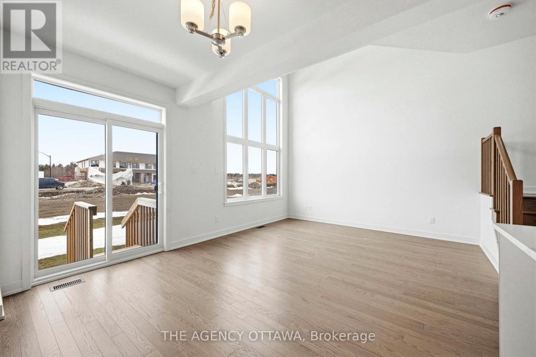 29453546/1132-spoor-street/rural-kanata-central/ottawa/ontario/K2K1X7_11