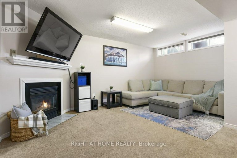 29634429/223-longshire-circle/longfields/ottawa/ontario/K2J4K8_30