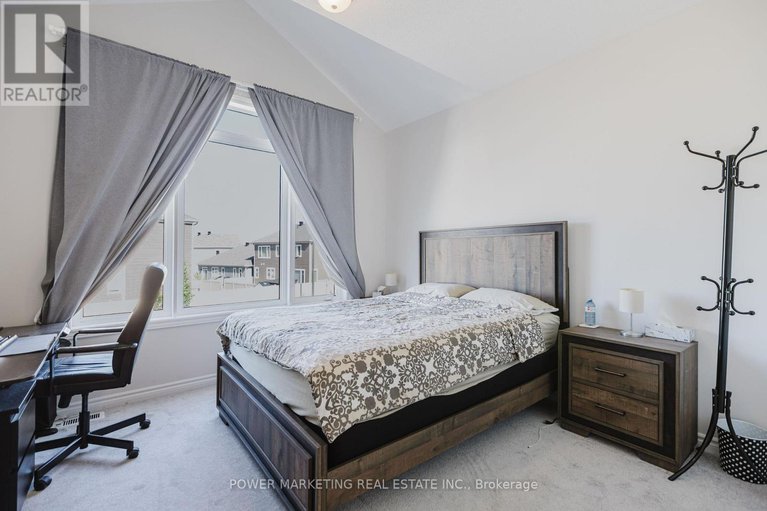 28585318/526-ponthieu-circle/orleans-village/ottawa/ontario/K1W0N4_28