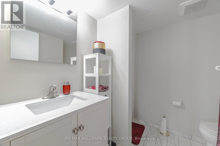 29096818/902-1025-grenon-avenue/fairfield-heights/ottawa/ontario/K2B8S5_18