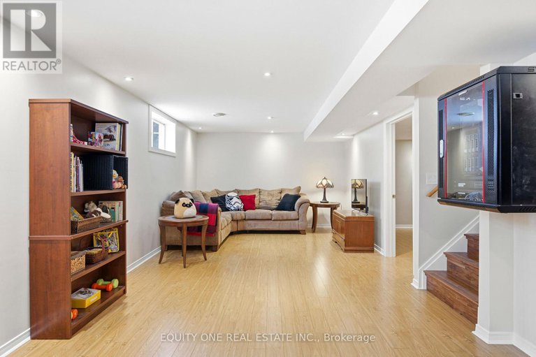 29093360/17-savage-drive/stittsville-central/ottawa/ontario/K2S1B9_37