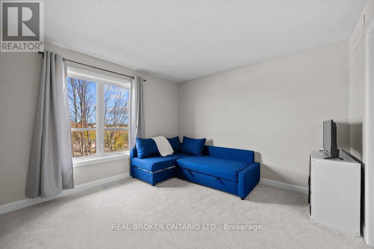 29093089/10-293-aquaview-drive/avalon-east/ottawa/ontario/K4A0B6_26