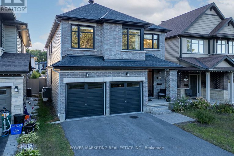 29092305/537-compass-street/mer-bleuebradley-estatesanderson-park/ottawa/ontario/K1W0J1_2