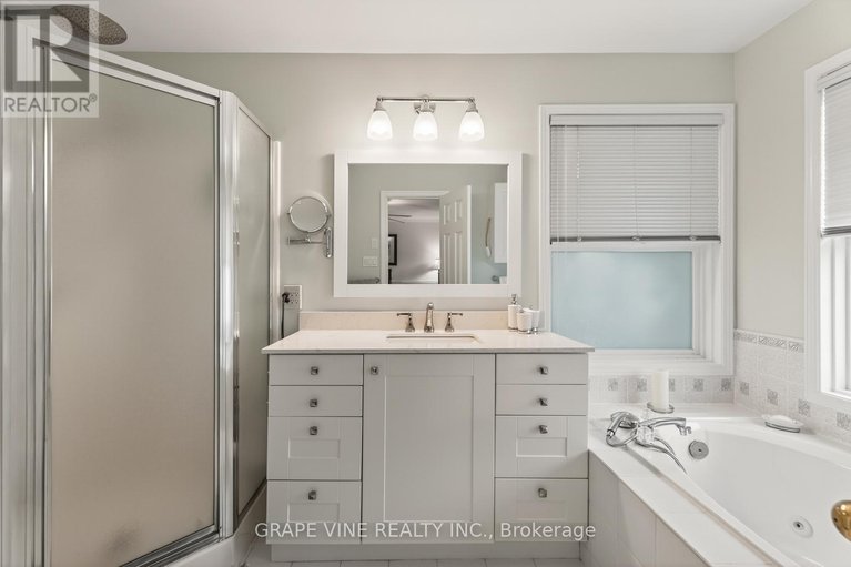 29608378/28-delamere-drive/stittsville-central/ottawa/ontario/K2S1G7_13