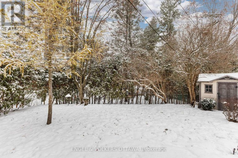 29178654/1885-louisiana-avenue/urbandale-acres/ottawa/ontario/K1H6T8_32