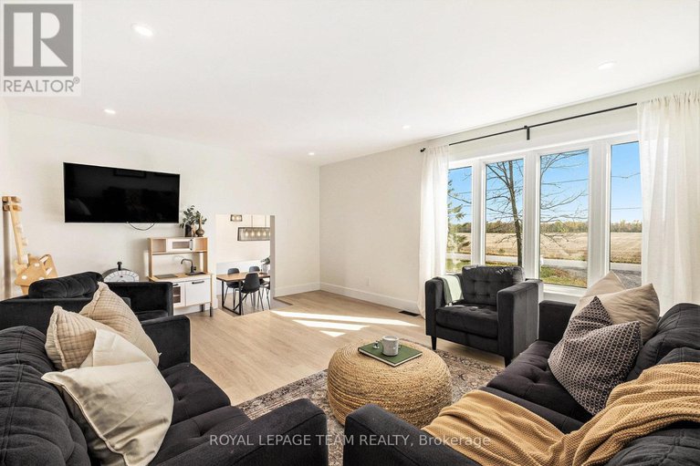 28998755/1421-stone-road/north-grenville-twp-kemptville-south/north-grenville/ontario/K0G1S0_13