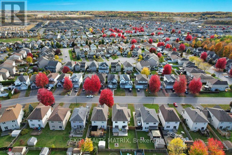 29145148/582-emerald-street/town-of-rockland/clarence-rockland/ontario/K4K0B4_37