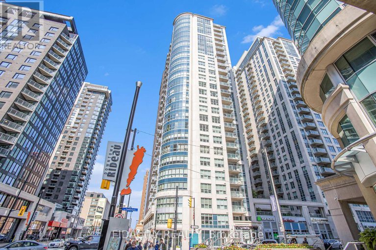 28466126/1105-242-rideau-street/sandy-hill/ottawa/ontario/K1N0B7_2