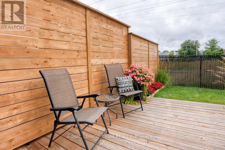 28808574/292-forestbrook-street/morgans-grantsouth-march/ottawa/ontario/K2K0B9_35
