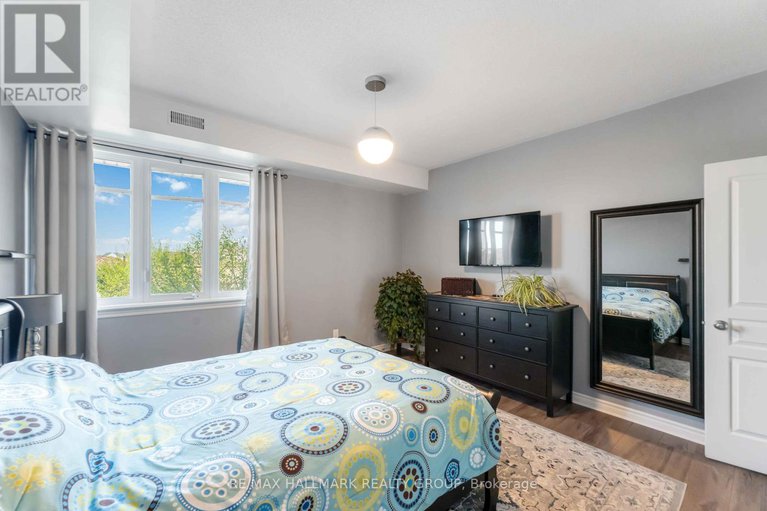 28317534/f-3789-canyon-walk-drive/riverside-southgloucester-glen/ottawa/ontario/K1V2M4_18