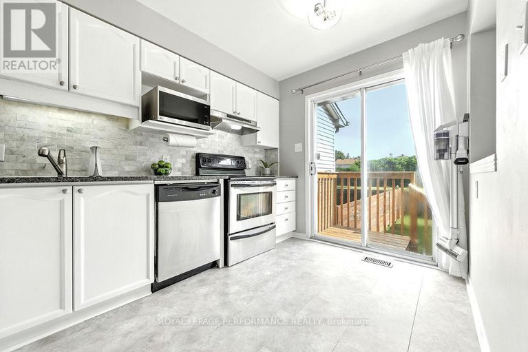 28795848/1649-greywood-drive/chateauneuf/ottawa/ontario/K1C7L9_13