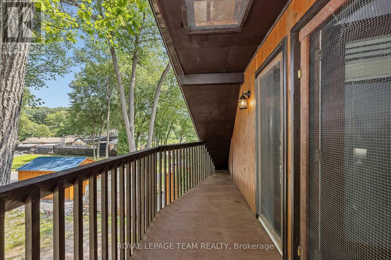 28898668/1210-bayview-drive/constance-bay/ottawa/ontario/K0A3M0_21