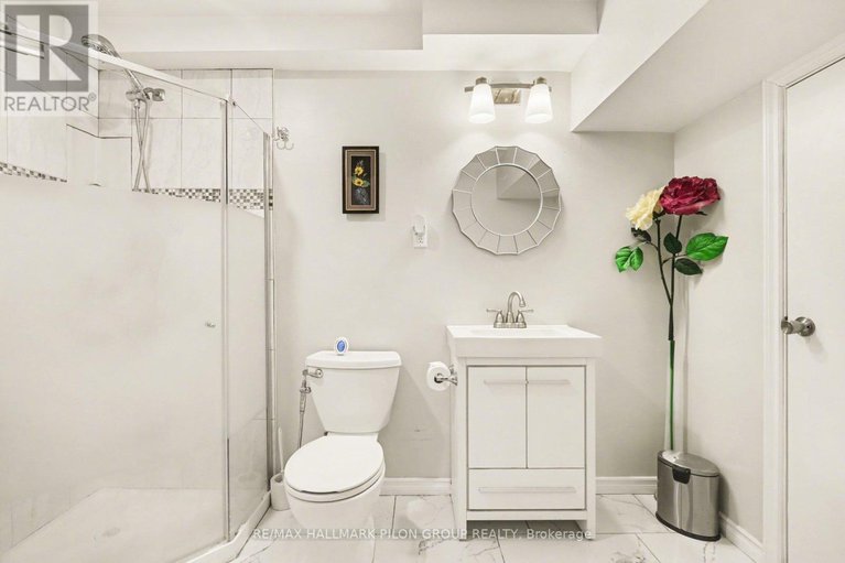 29373643/845-contour-street/mer-bleuebradley-estatesanderson-park/ottawa/ontario/K1W0G6_21