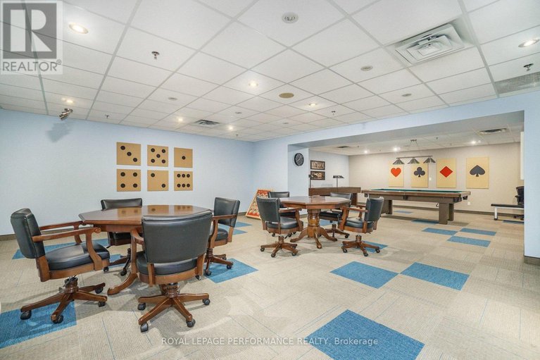 29403240/1207-1705-playfair-drive/playfair-park/ottawa/ontario/K1H8P6_29