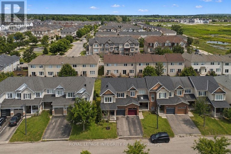 29620531/208-aquilo-crescent/stittsville-north/ottawa/ontario/K2S0L8_29