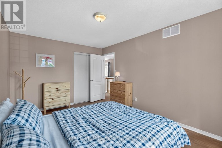 28705386/21-fieldberry-private/stonebridge/ottawa/ontario/K2J5E8_25